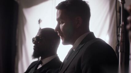 Hungry DP Vixen Prowl